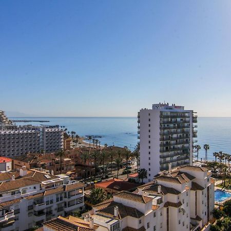 Estudio Recien Reformado En Primera Linea De Playa Apartment Benalmadena Luaran gambar